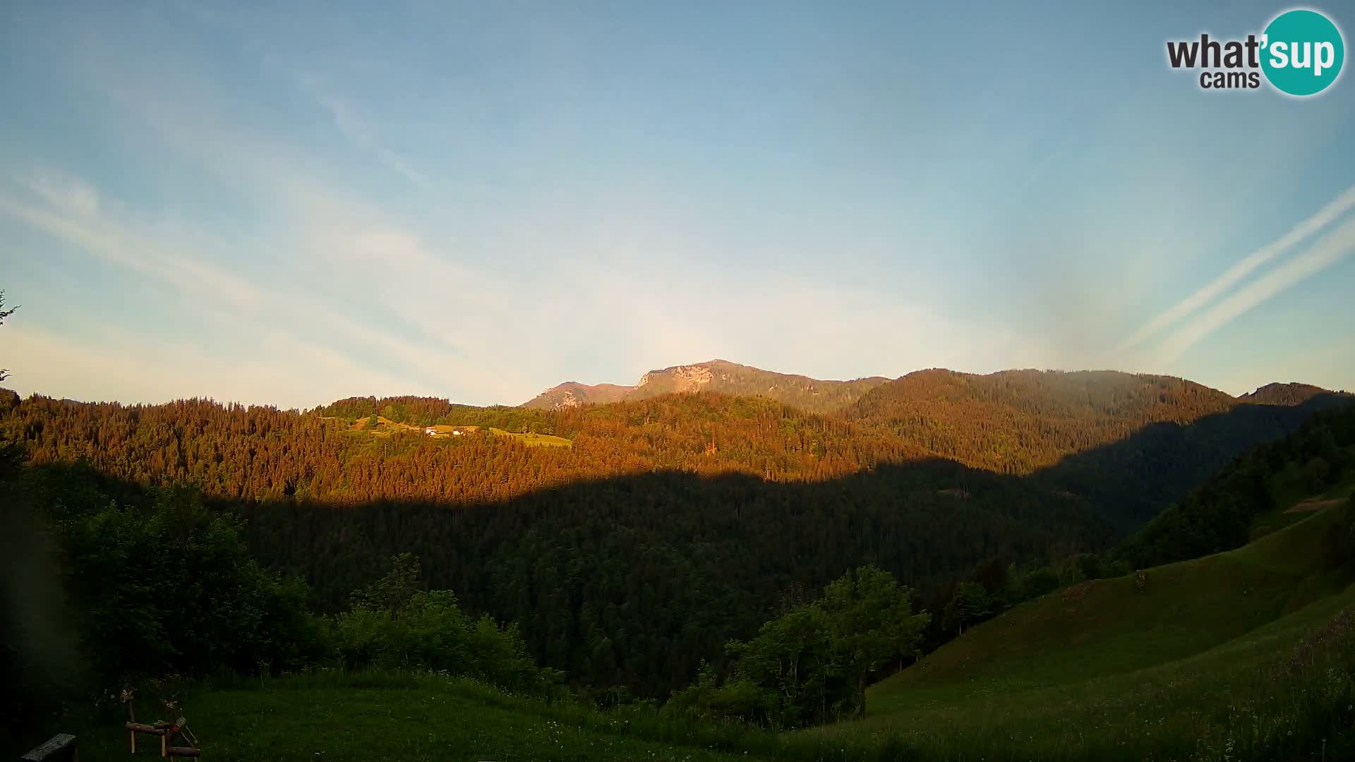 Webcam Brunarica Dražgoše – Vista live sul Ratitovec (1666 m)