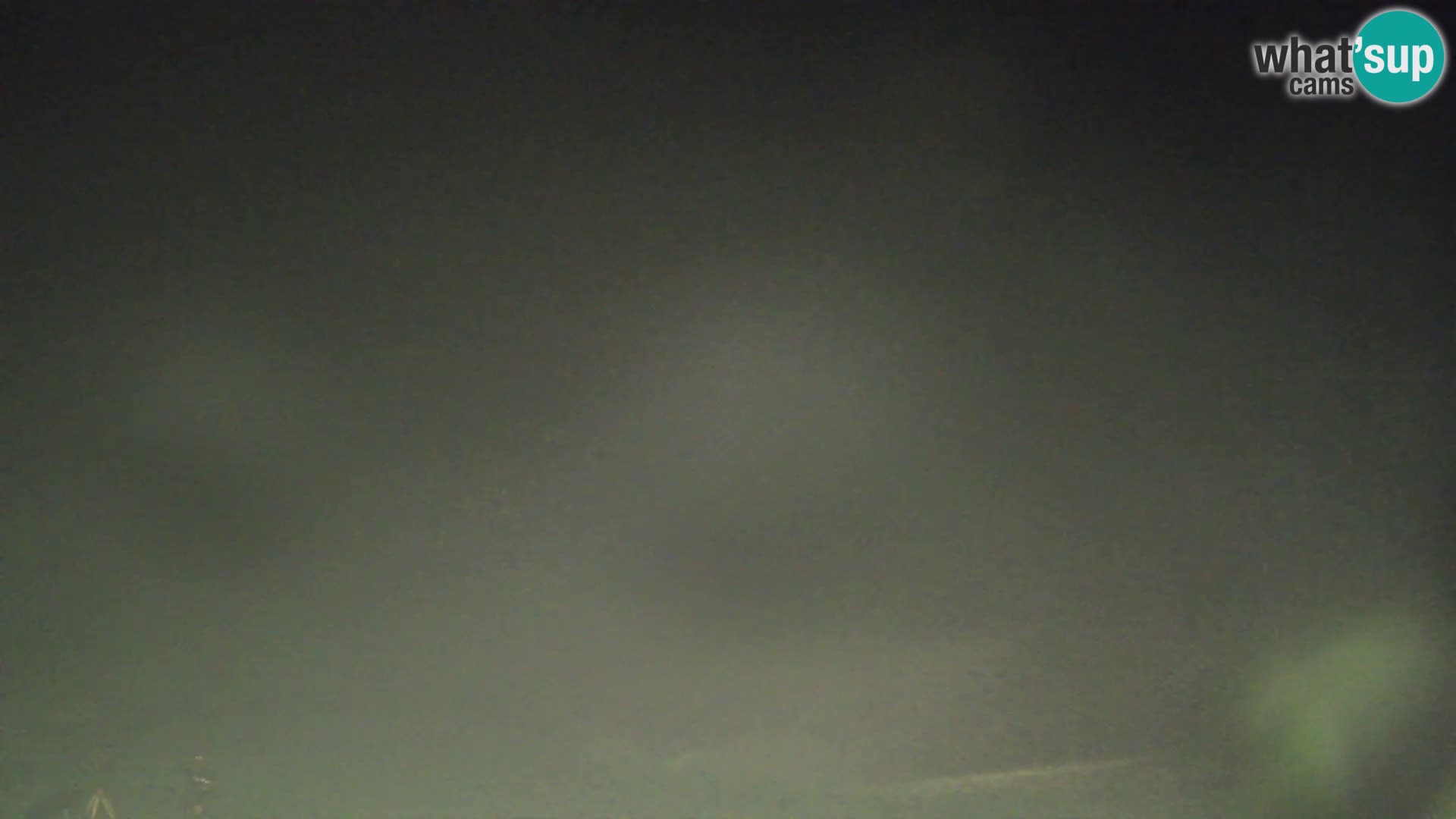 Webcam Brunarica Dražgoše – Live View of Ratitovec (1666 m)