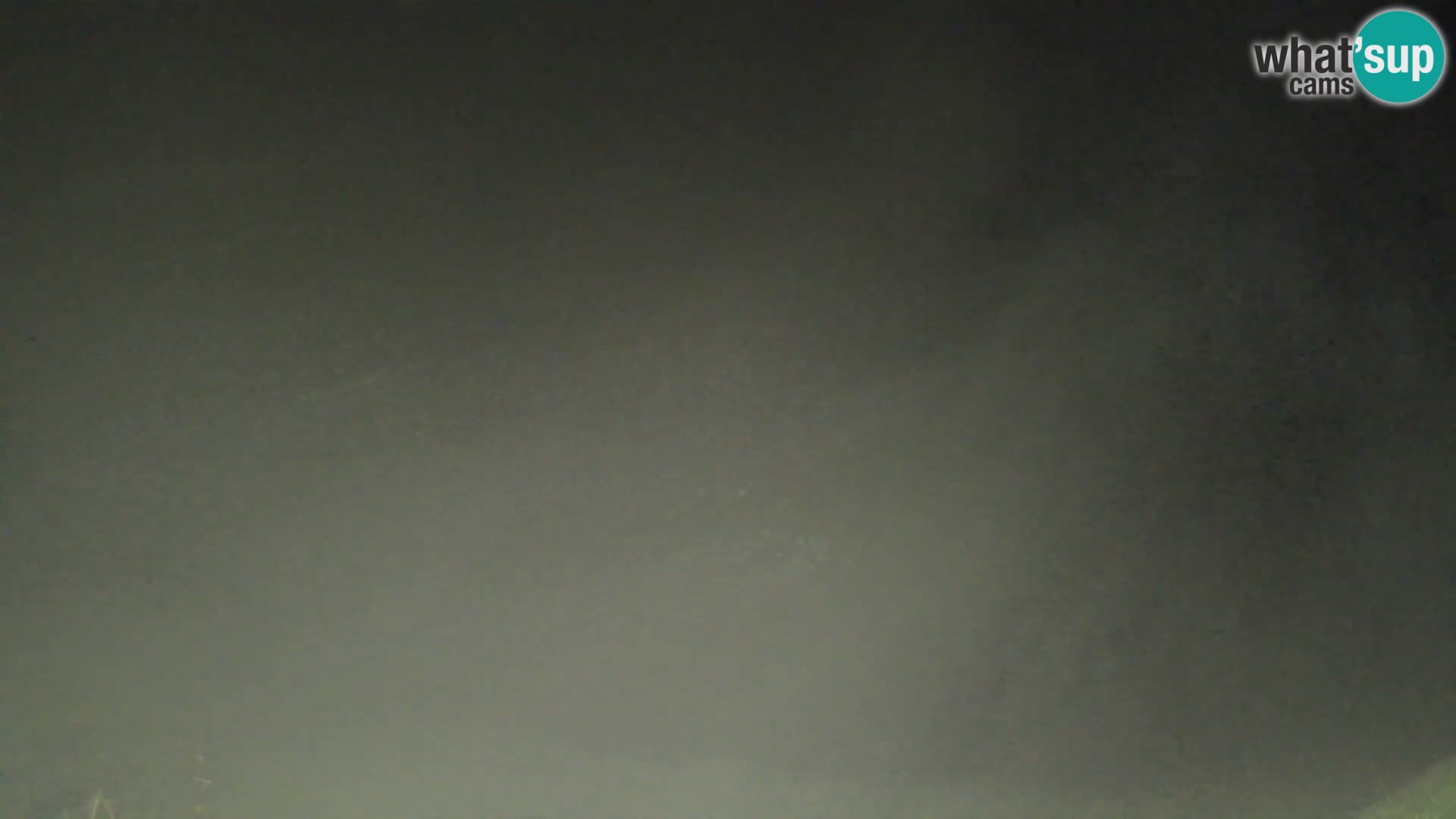 Webcam Brunarica Dražgoše – Live View of Ratitovec (1666 m)