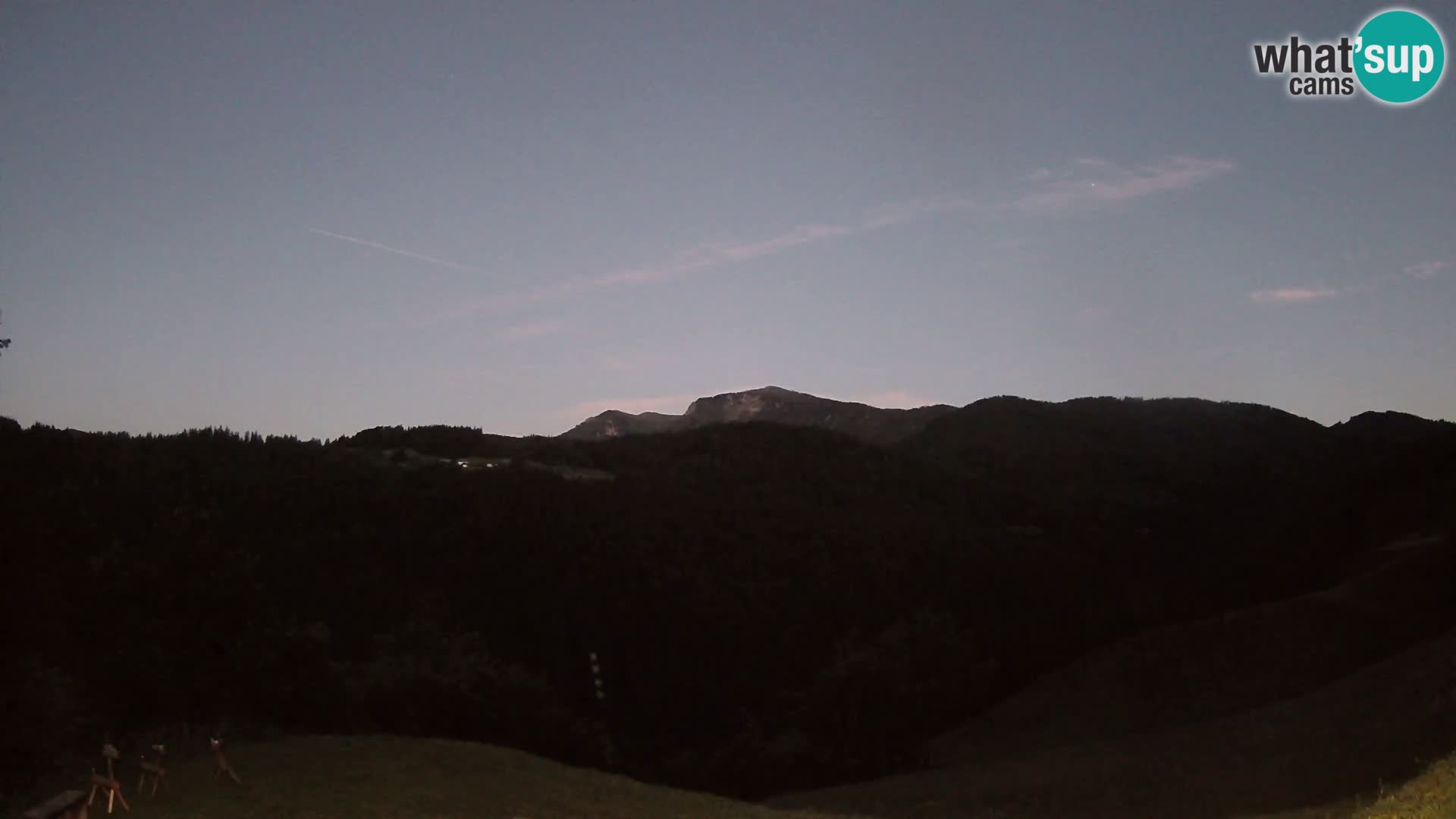 Webcam Brunarica Dražgoše – Liveblick auf Ratitovec (1666 m)