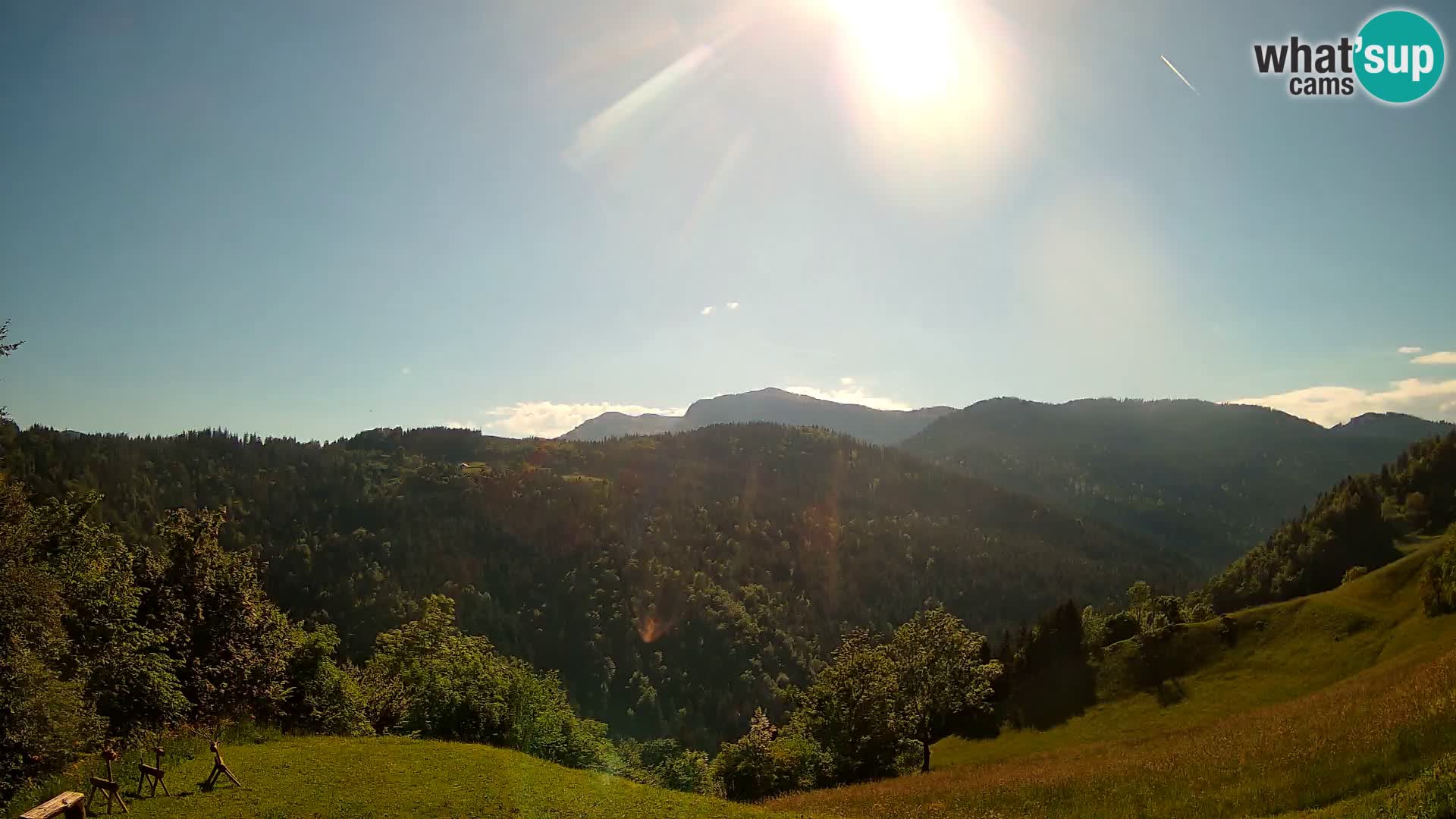 Webcam Brunarica Dražgoše – Liveblick auf Ratitovec (1666 m)
