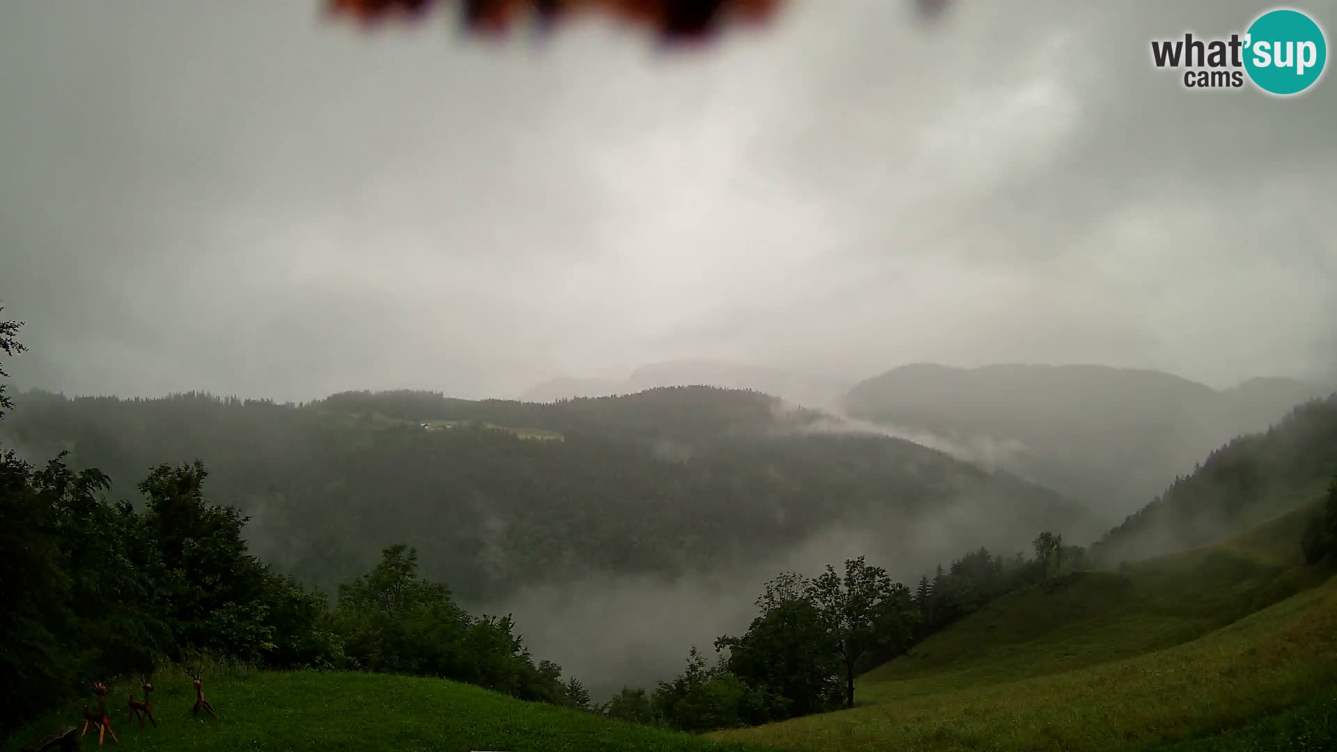 Webcam Brunarica Dražgoše – Liveblick auf Ratitovec (1666 m)