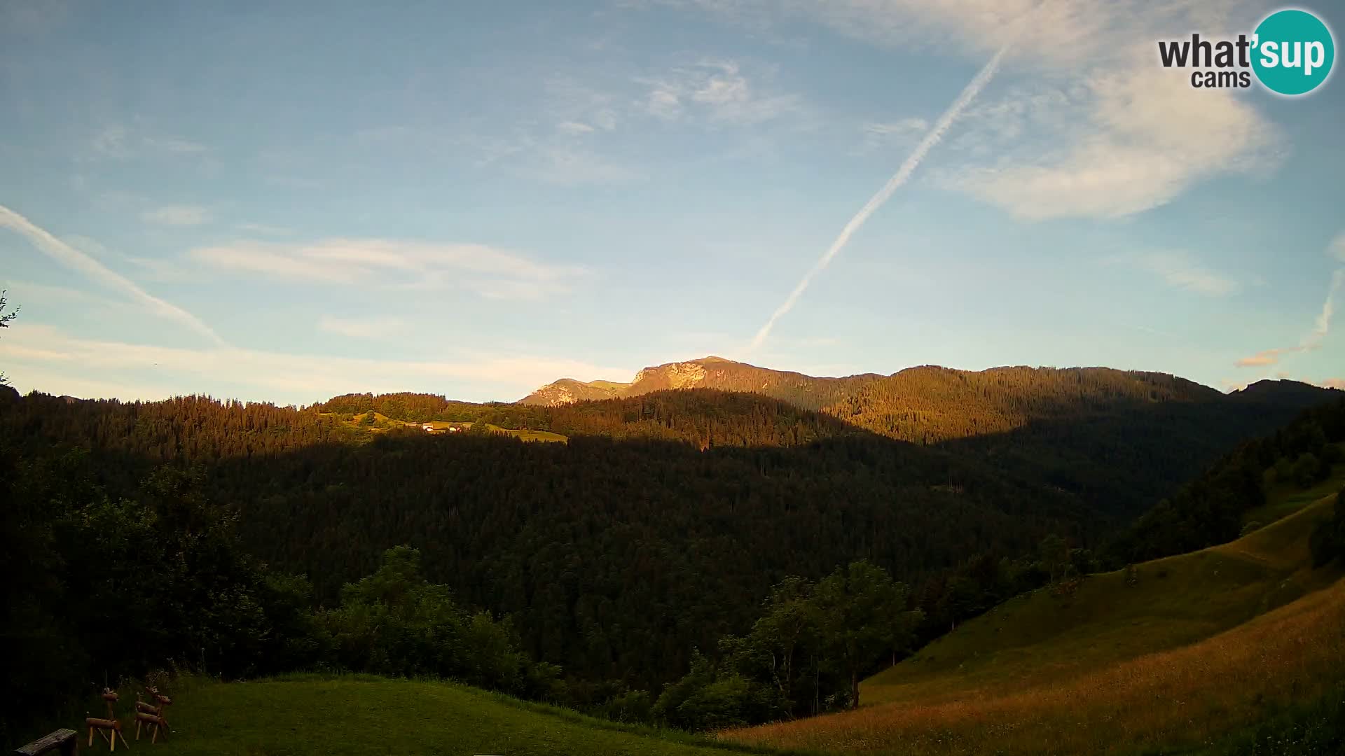 Webcam Brunarica Dražgoše – Liveblick auf Ratitovec (1666 m)