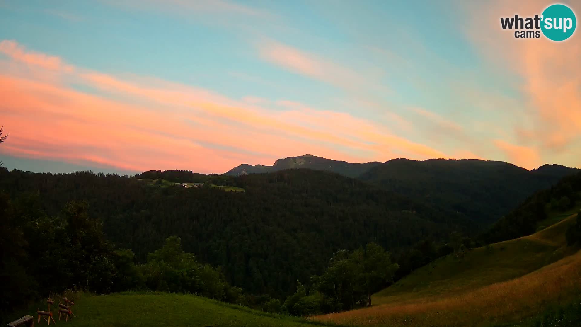 Webcam Brunarica Dražgoše – Vista live sul Ratitovec (1666 m)