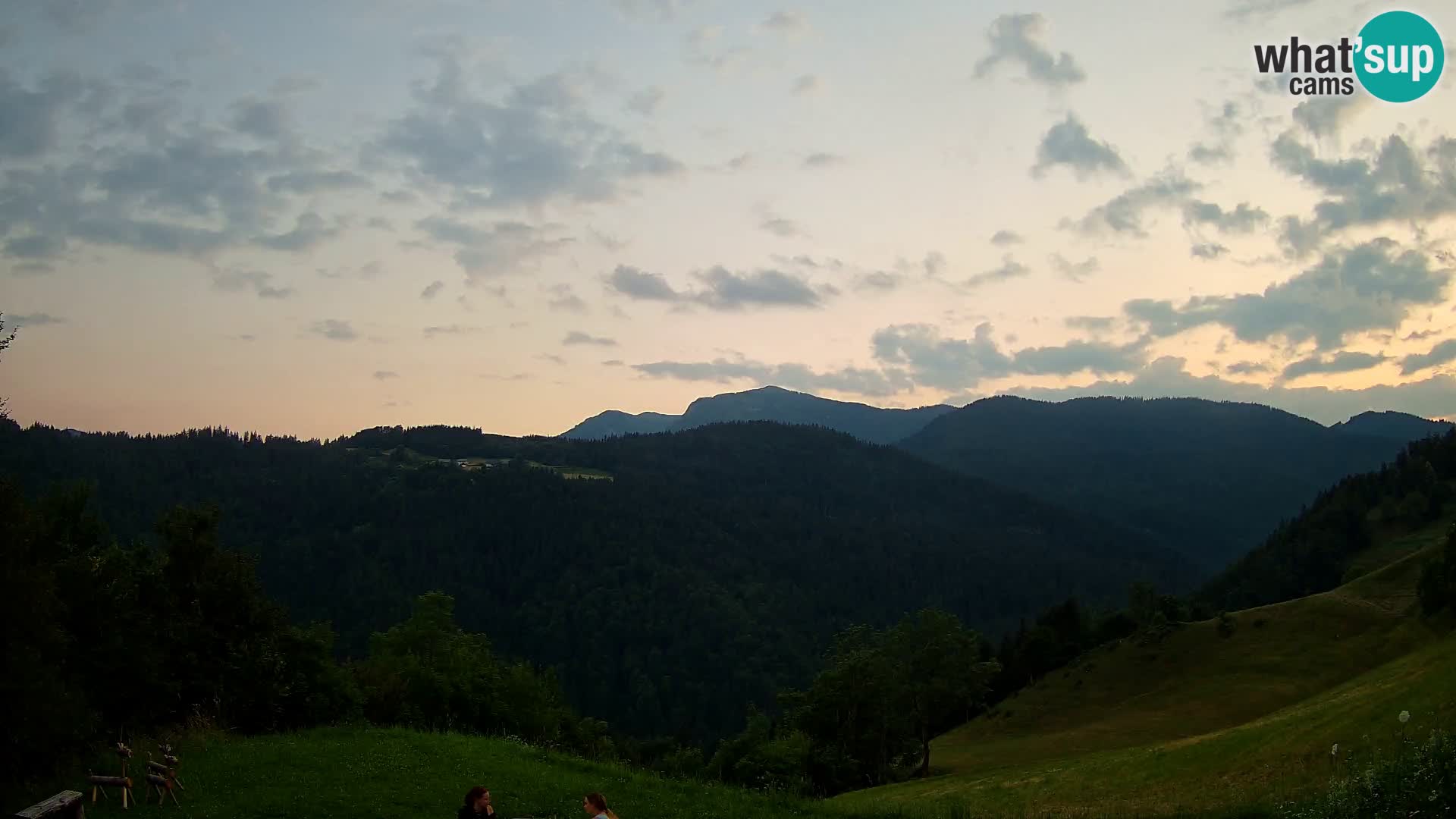 Webcam Brunarica Dražgoše – Liveblick auf Ratitovec (1666 m)