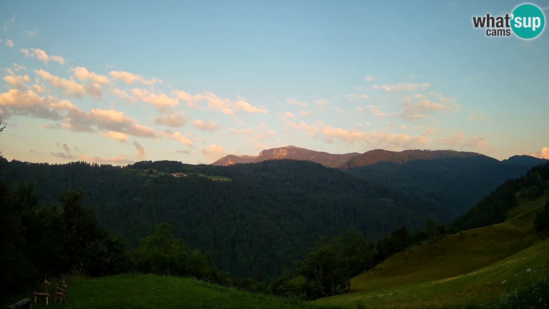 Webcam Brunarica Dražgoše – Liveblick auf Ratitovec (1666 m)