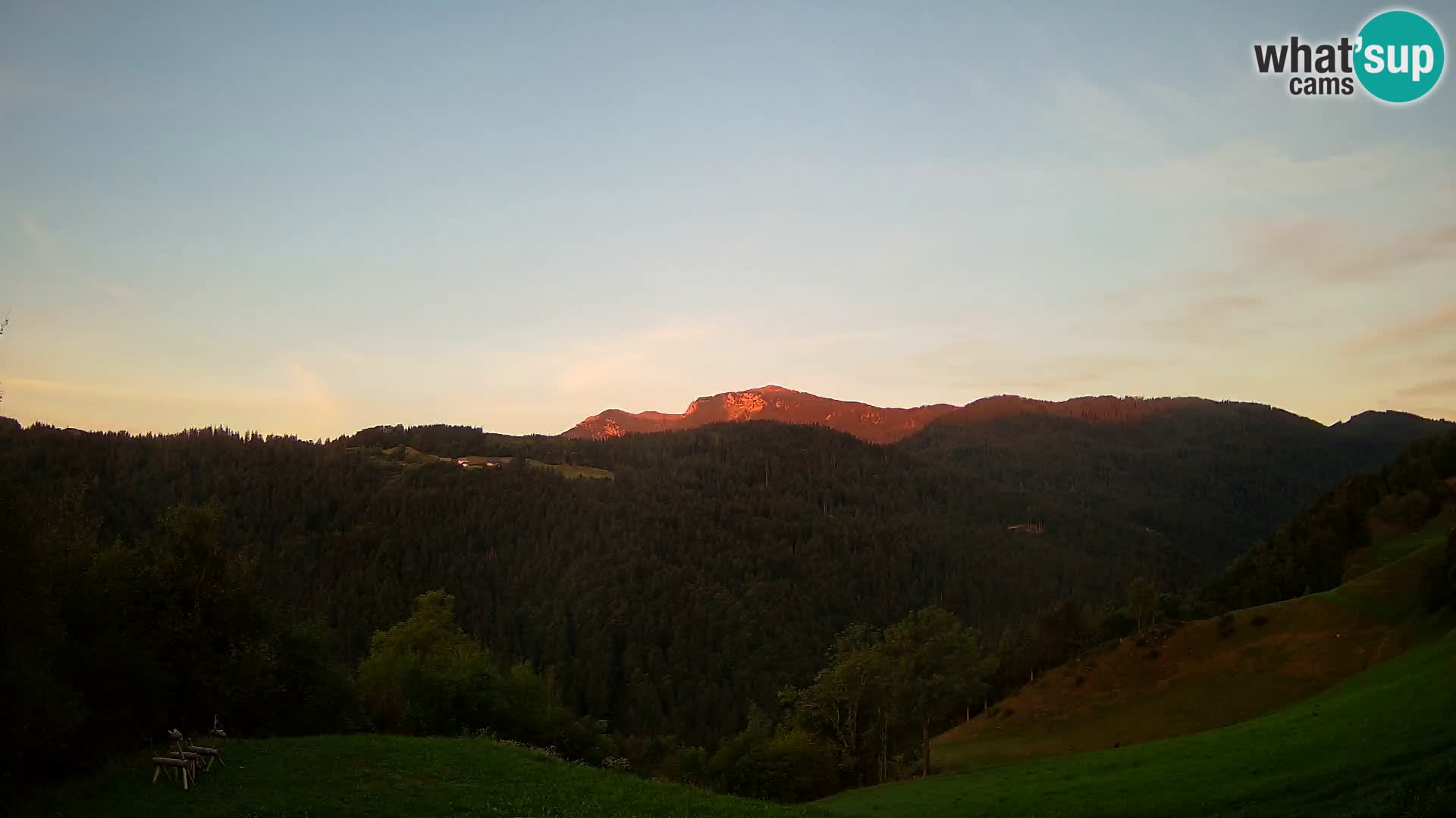 Webcam Brunarica Dražgoše – Vista live sul Ratitovec (1666 m)
