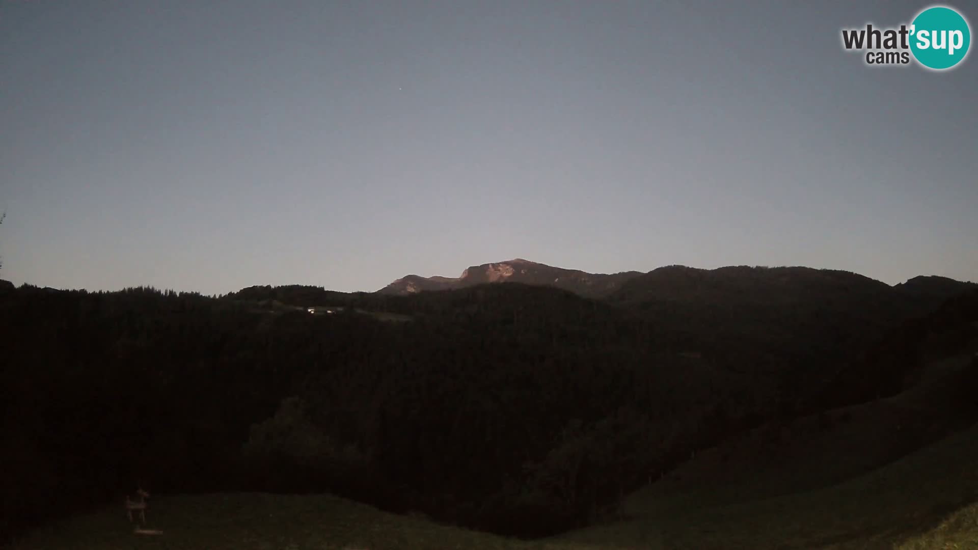 Webcam Brunarica Dražgoše – Liveblick auf Ratitovec (1666 m)